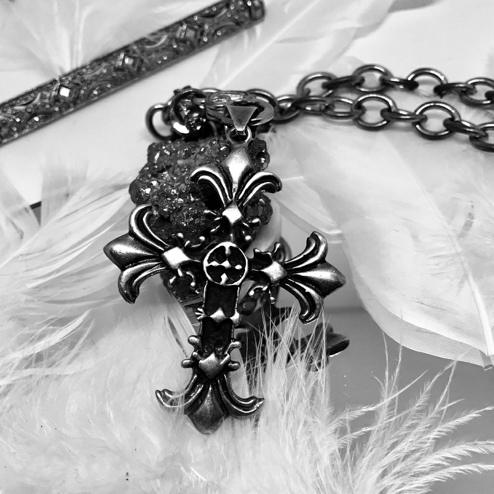 📿HP! LG OLD WORLD VINTAGE STERLING SILVER CROSS📿